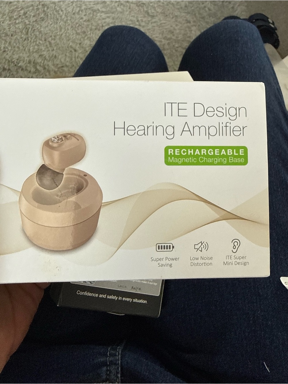 Rechargeable In-Ear Hearing Amplifier – Gold